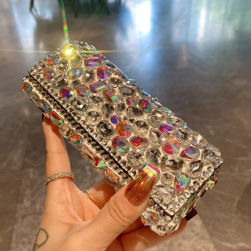 

Чехол для очков со стразами