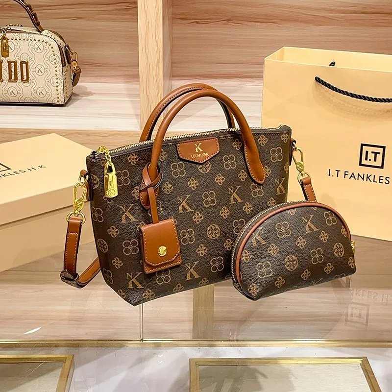 Женская Роскошная Брендовая Большая Сумка С Подсветкой Просторная На Плечо Для