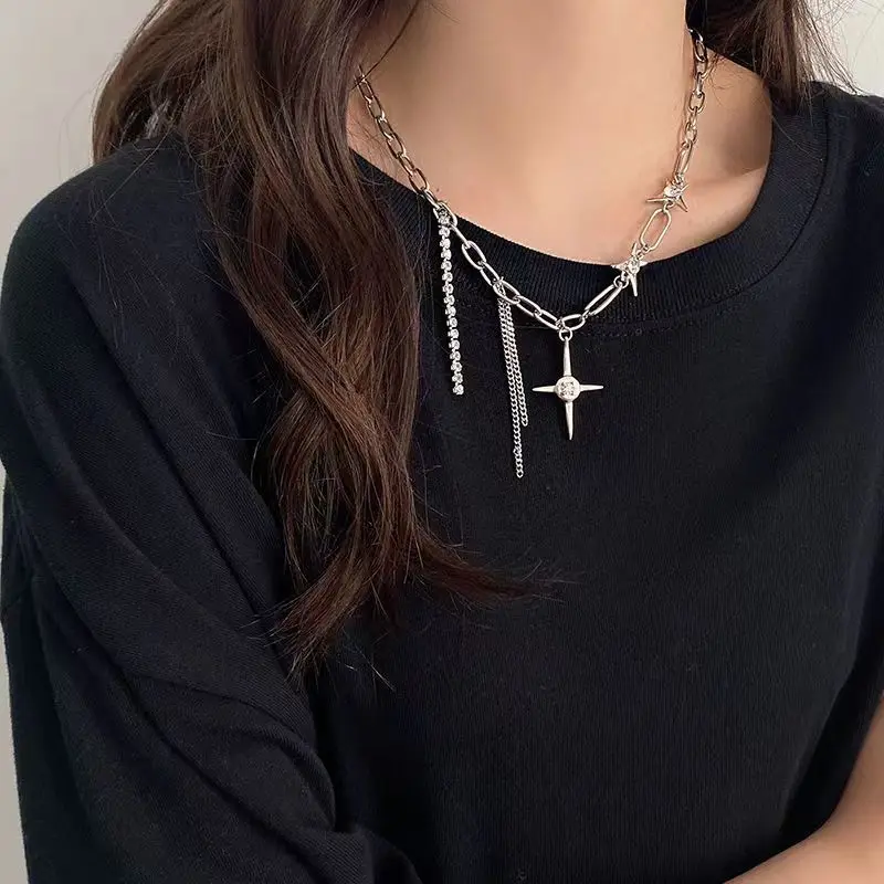 

Star Stitch Tassel Necklace for Women Hip Hop Cool Fashion Retro Personality Versatile Collar Chain Necklace Jewelry Charm Gift