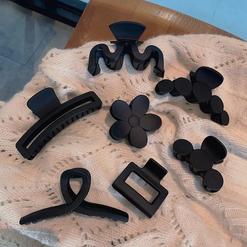 

Black Geometric Frosted Hair Clips Multi-shape Flower Cross Square Rectangle Hair Claws Crab Women Barrettes Large Shark Clips