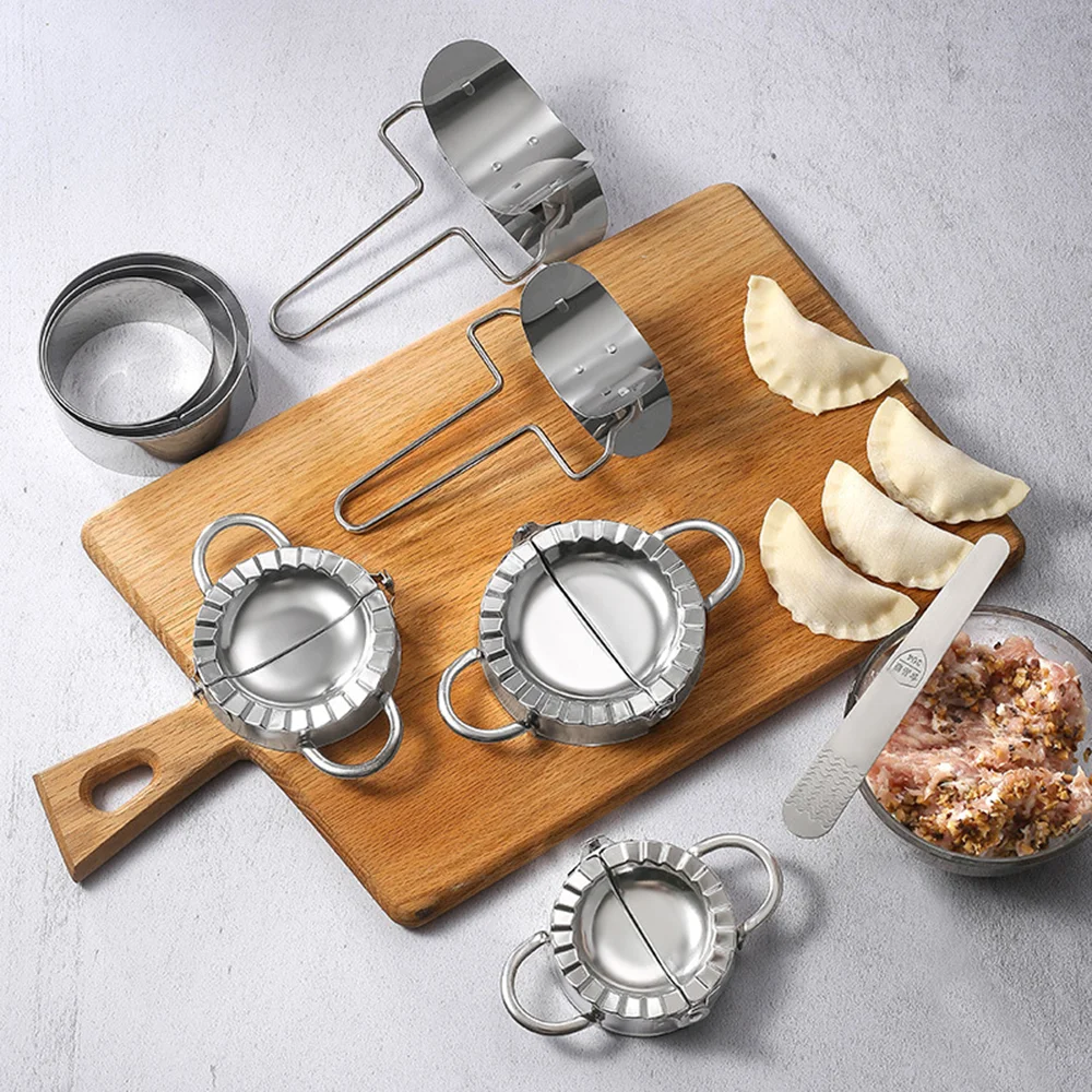 

Wholesale Household 304 Stainless Steel Kitchen Tool Automatic Dumpling Mould