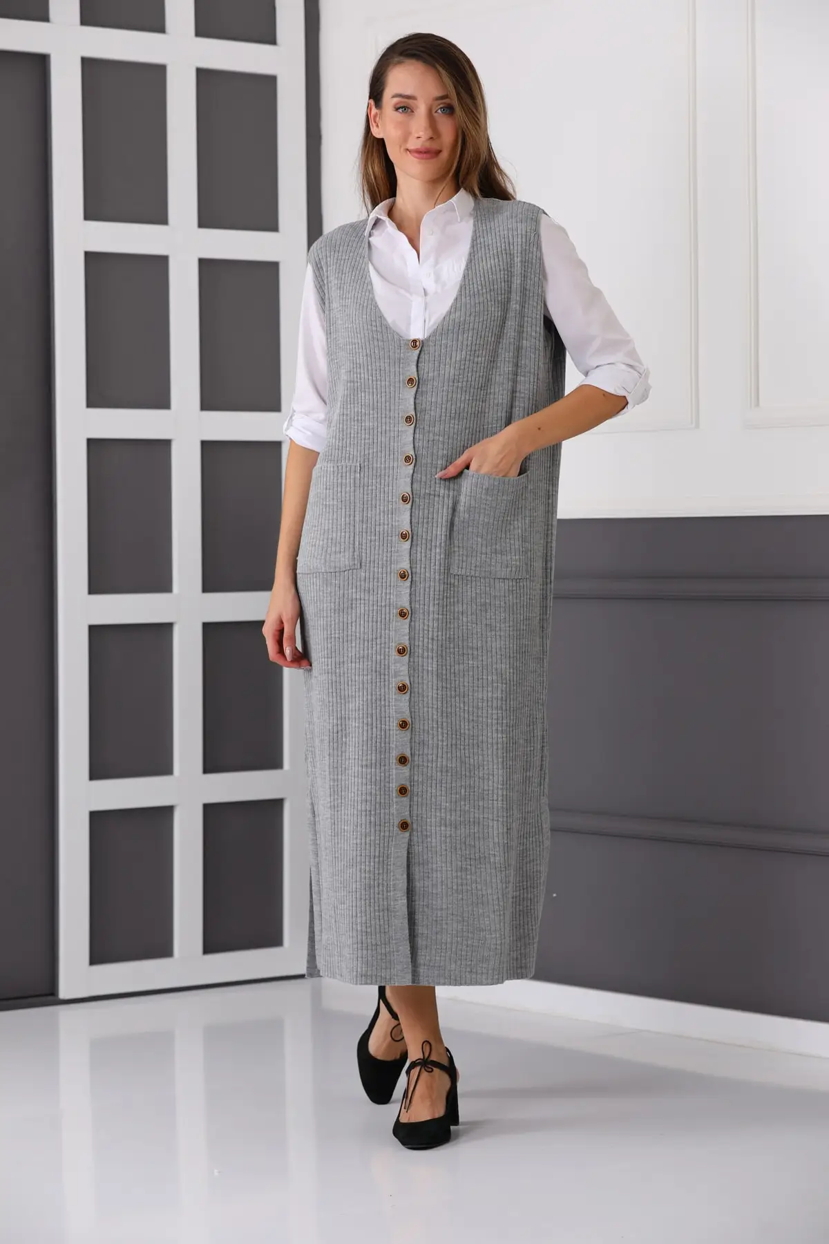 Women's gray front buttoned long Knitwear vest striped hijab jacket & clothing