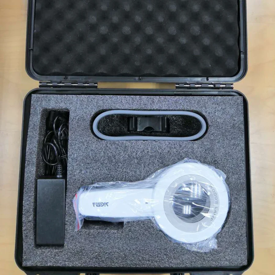 Медицинская светодиодная лампа для древесины SW-11 Анализ кожи Болезни