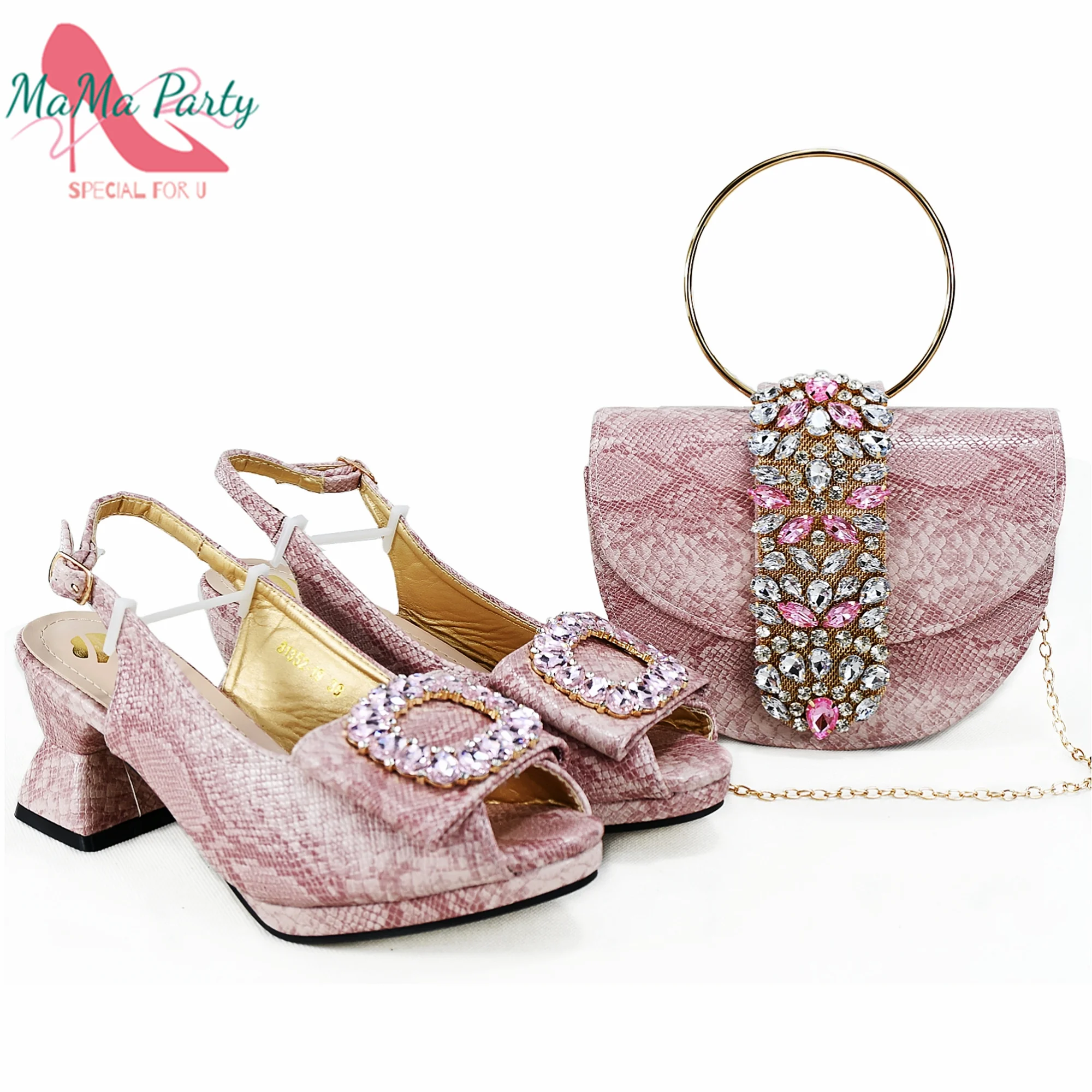 Новинка осени 2024 специальный дизайн Итальянские женские фотообои розового цвета