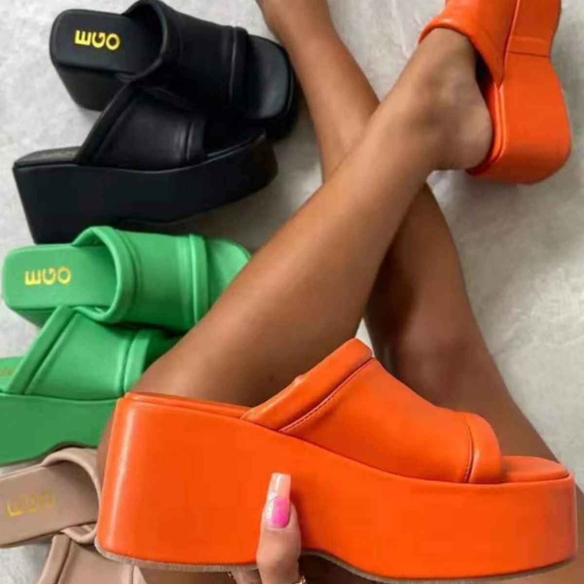 

2022 Ladies Slippers Summer Outdoor Casual Shoes Wedge Heel Platform Beach Sandals Casual Ladies Indoor Bathroom Non-Slip Shoes