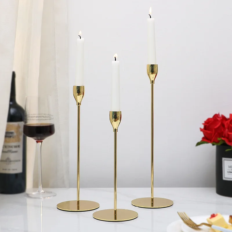 

European Style Candle Holder Metal Dining Table Creative Romantic Candle Stand Holder Wedding Portavelas Home Decoration DG50ZT