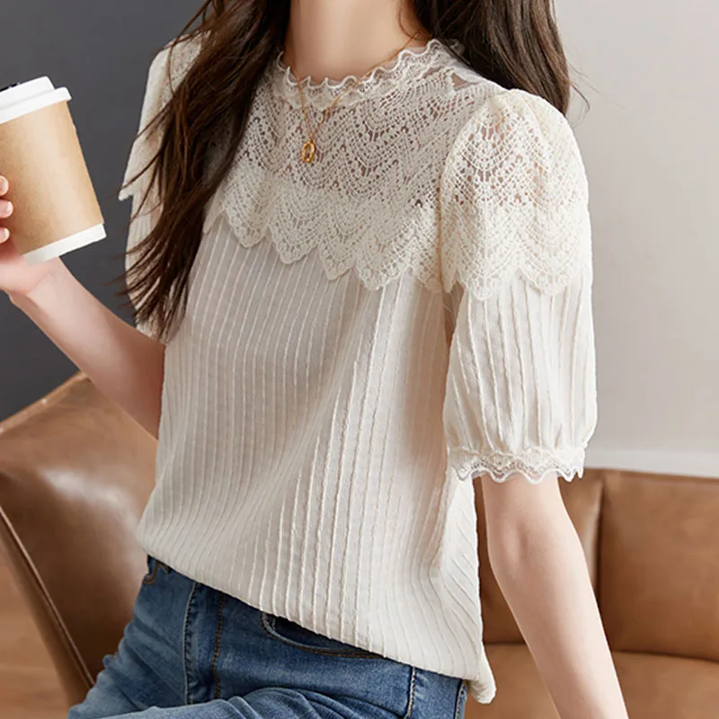 Женская шифоновая блузка с рукавами-фонариками оборками