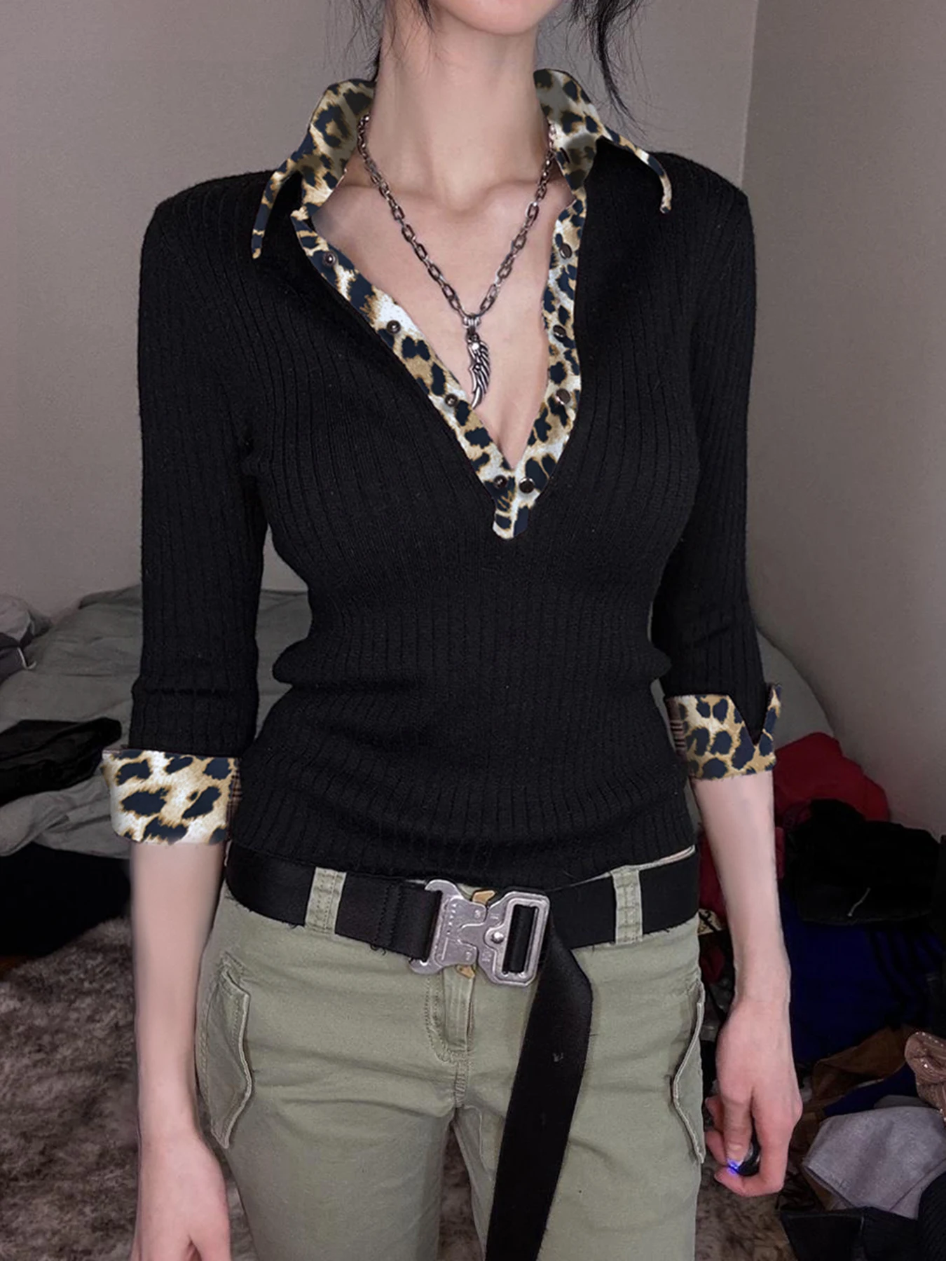 Sweetown Леопардовые блузки с отложным воротником и пуговицами женские длинными