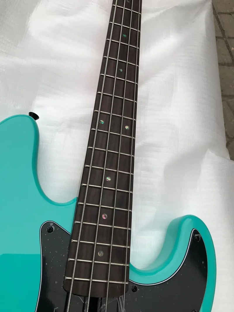 Новинка 2022 Высококачественная басовая гитара 4 струны гриф Пламя клен реальные