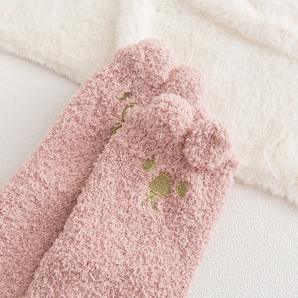 5 Pairs Comfortable Soft Coral Fleece Women Socks Love Cat Paw Print Mid-tube Warm Cartoon Thickening Sleeping Socks