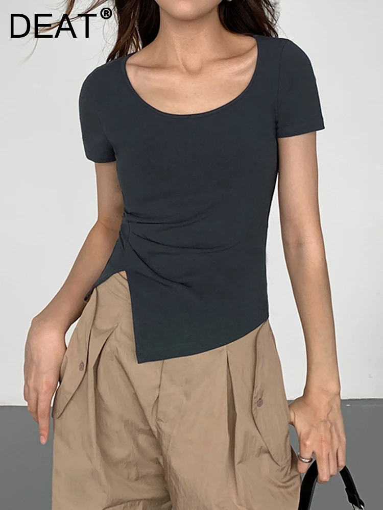

DEAT Fashion Women's T-shirt Slim Round Neck Asymmetrical Folds Jag Short Sleeve Solid Color Tops Female Summer 2023 New 17A9927