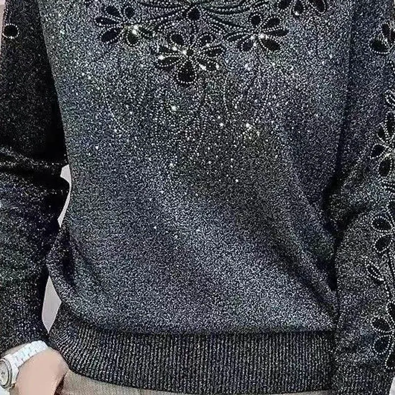 Женский свитер с V-образным вырезом и длинным рукавом