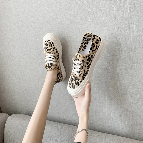 Кроссовки женские тканевые, на шнуровке, с леопардовым принтом, туфли для девочек весна-осень