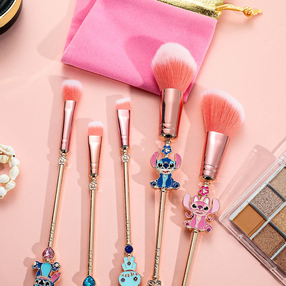 Кисти для макияжа Lilo &amp Stitch женщин косметическая кисть Kawaii Model тени век консилер