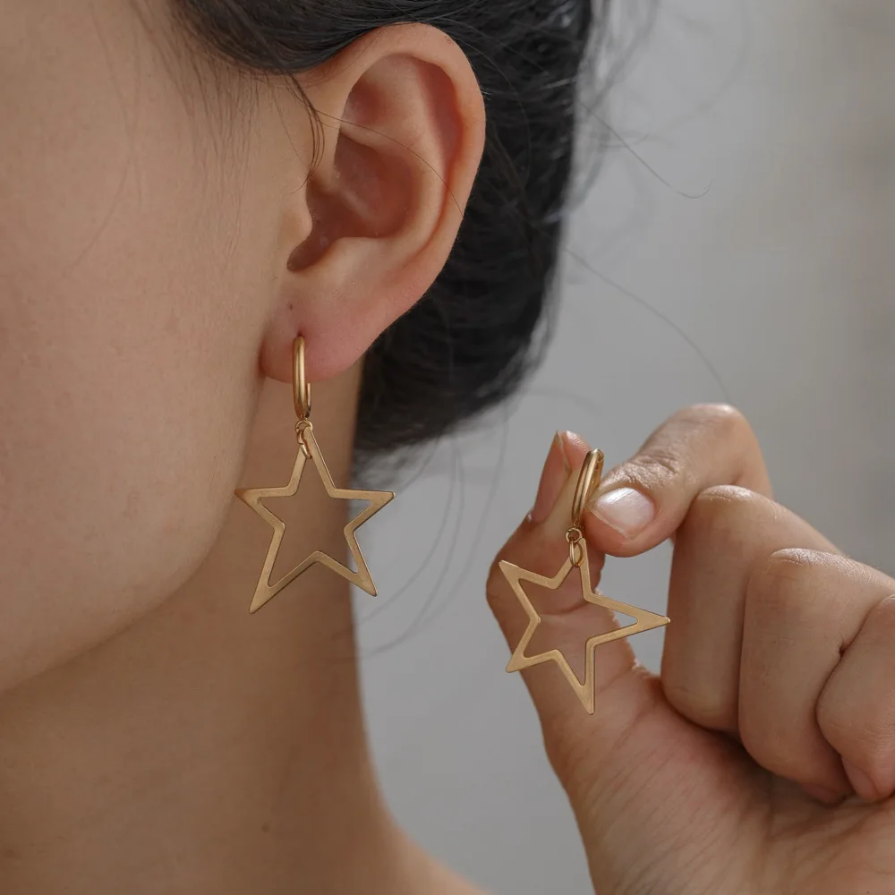 

Pentagram Titanium Steel Earrings Simple Hollow Stars Style Stainless Steel Gold-plated Ear Buckle Irregular for Women Earrings