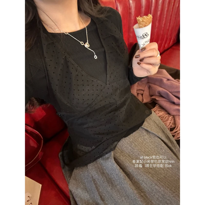 Женский прозрачный сетчатый топ на бретелях Черная майка с волнистым узором