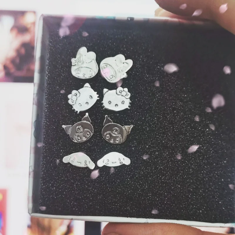

Sanrio Cartoon Hello Kitty S925 Silver-plated Earrings 1 Pair Melody Kuromi Cinnamoroll Anime Necklace Bracelet Ring Girls Gifts