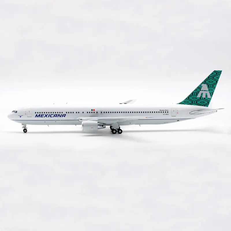 Литый под давлением масштаб 1/200 модель летательного аппарата украшение