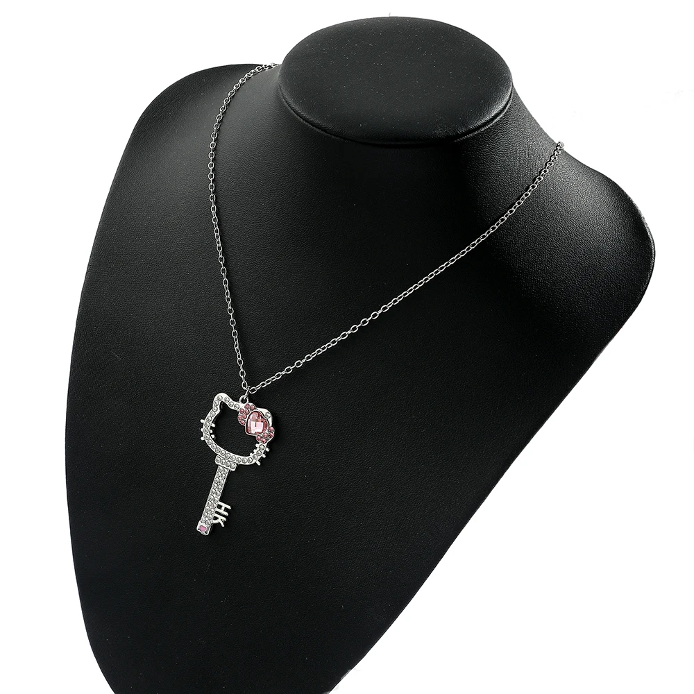 Женская подвеска-брелок