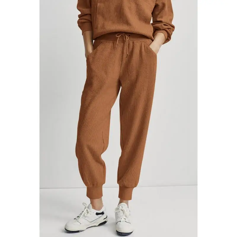 Женский спортивный костюм с длинным рукавом на молнии