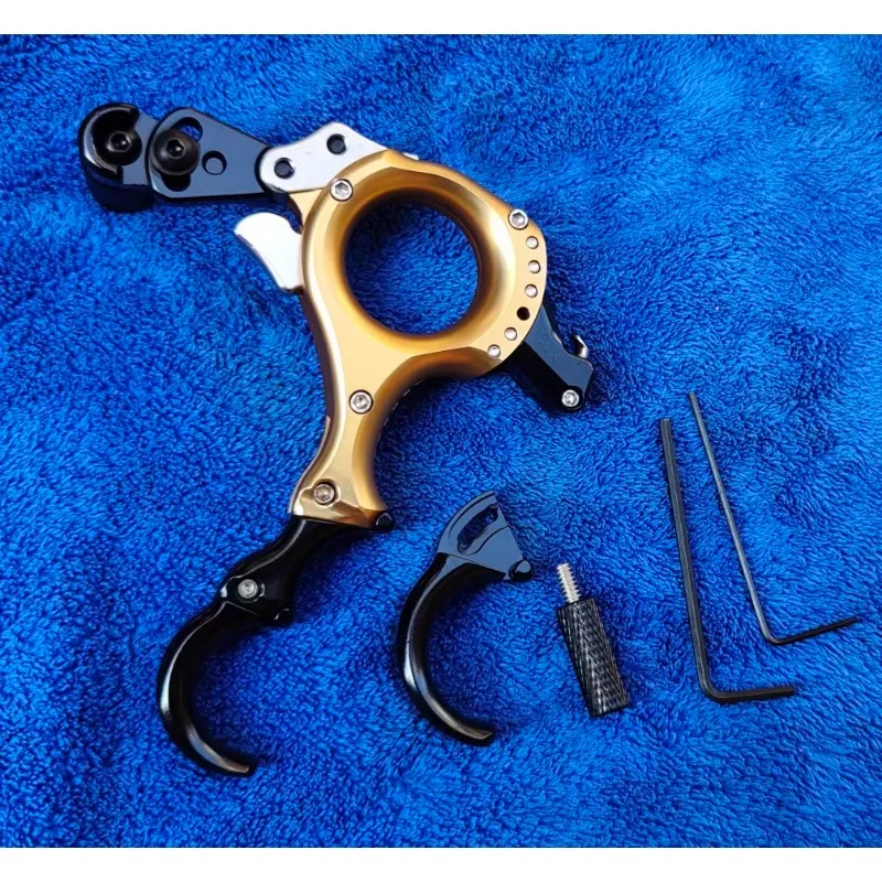 Металлический дозатор из латунной пластины с трех четырех пальцами и сменной