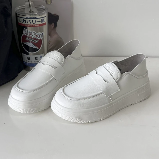 

2023 Women Casual Running Shoes New Spring Women Shoes Fashion Pu Leather Small White Sneakers Breathable Modern Stylish Shoes