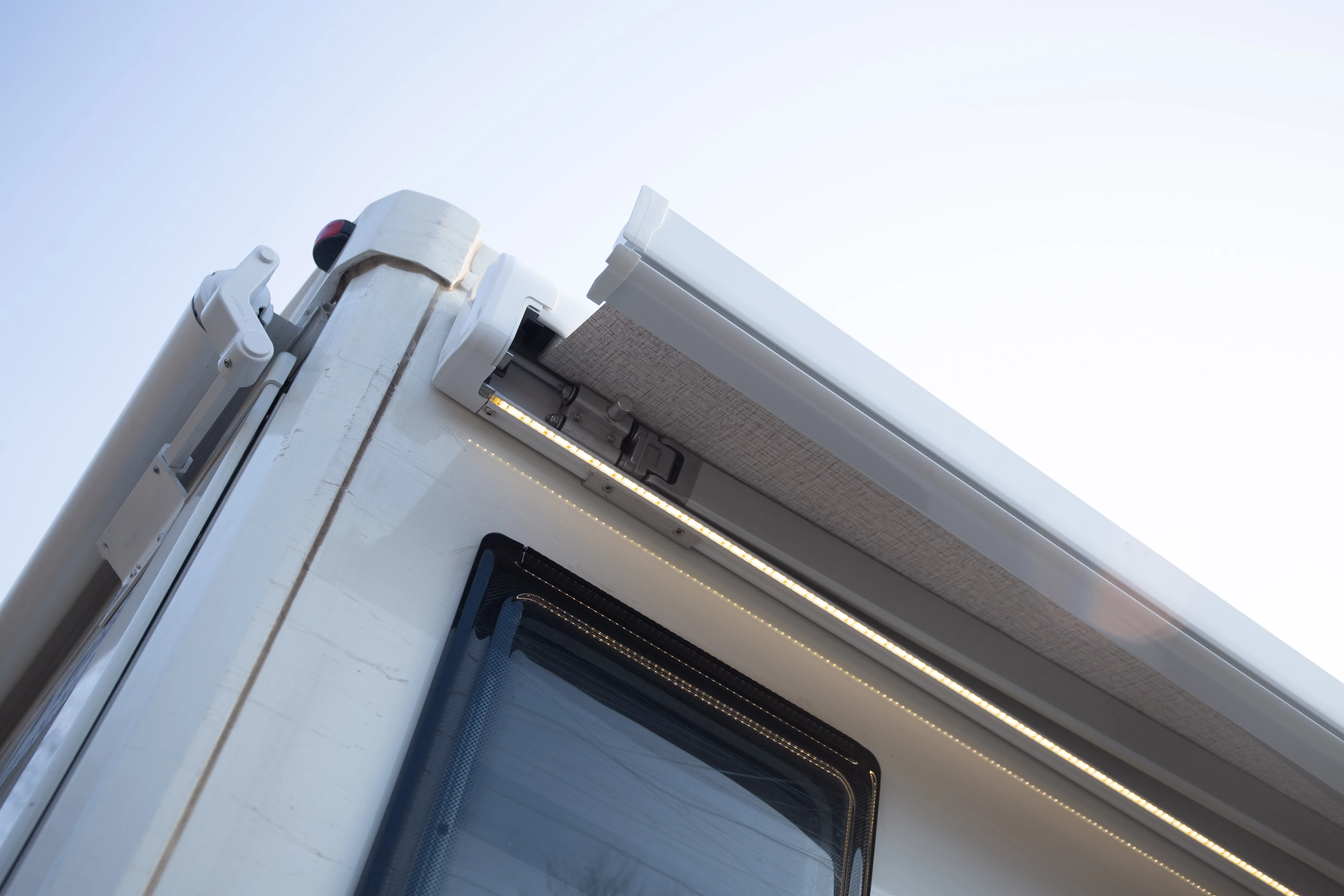 Выдвижной боковой тент S27 LED для автодомов, внешние аксессуары для автодомов, индивидуальный размер (art.: 3920d7f8a3db3) - 3920d7f8a3db3