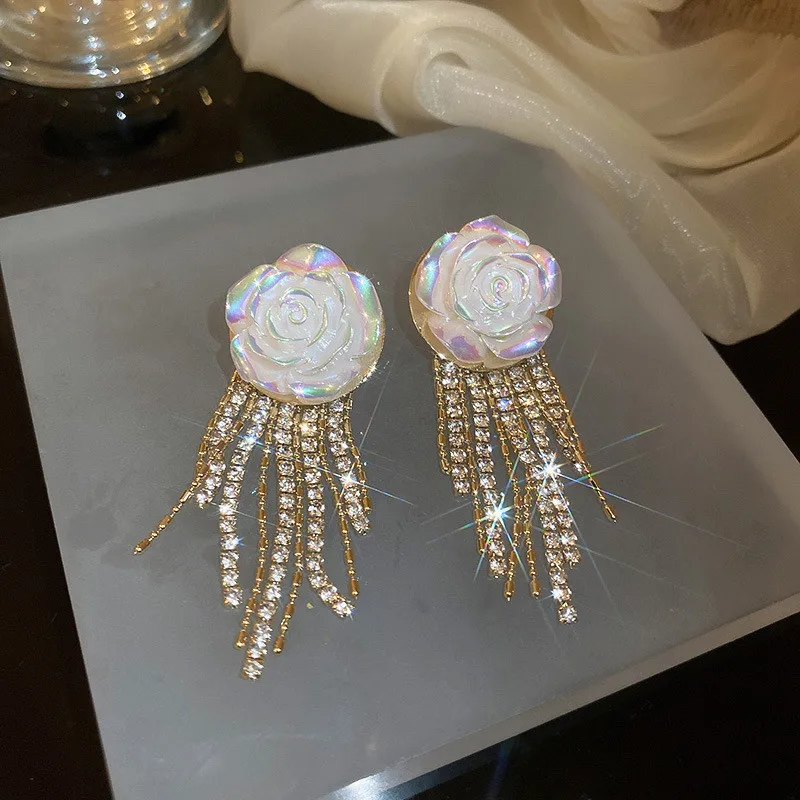 

FYUAN серьги-капли в Корейском стиле с белыми цветами, длинные серьги с кристаллами Стразы, Женские Ювелирные изделия для девочек, подарки