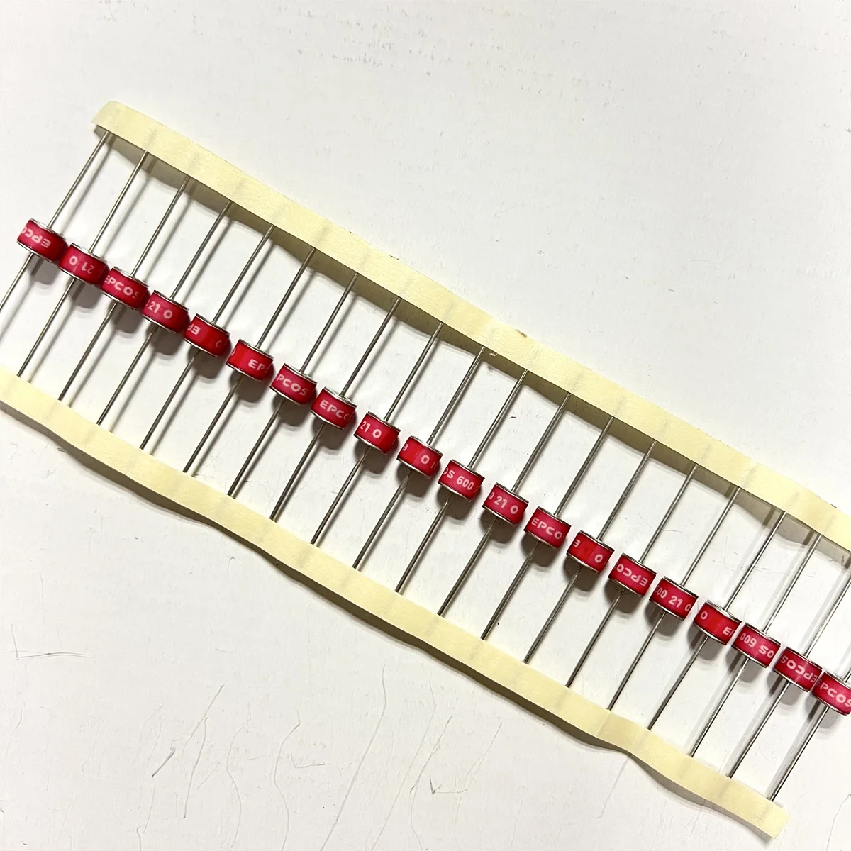 10 шт./лот керамическая Газоразрядная трубка A81-C90X A81-A230X A81-A350X 90V-600V 20KA GDT 8*6 |