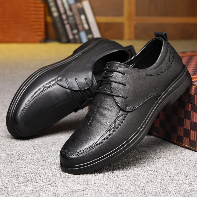 

Men Dress Shoes Leather Genuine Solid Color Pointed Toe Waterproof Breathable Heightening Casual