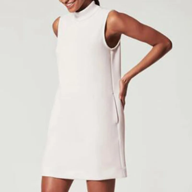 Рисунок 3 - Женское элегантное однотонное платье с круглым вырезом