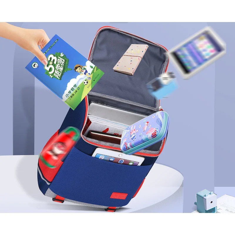 Grades 1-6 Primary School Students British Style Large Capacity Bags for Girls Boys New Children Reflective Simple Backpacks Hot