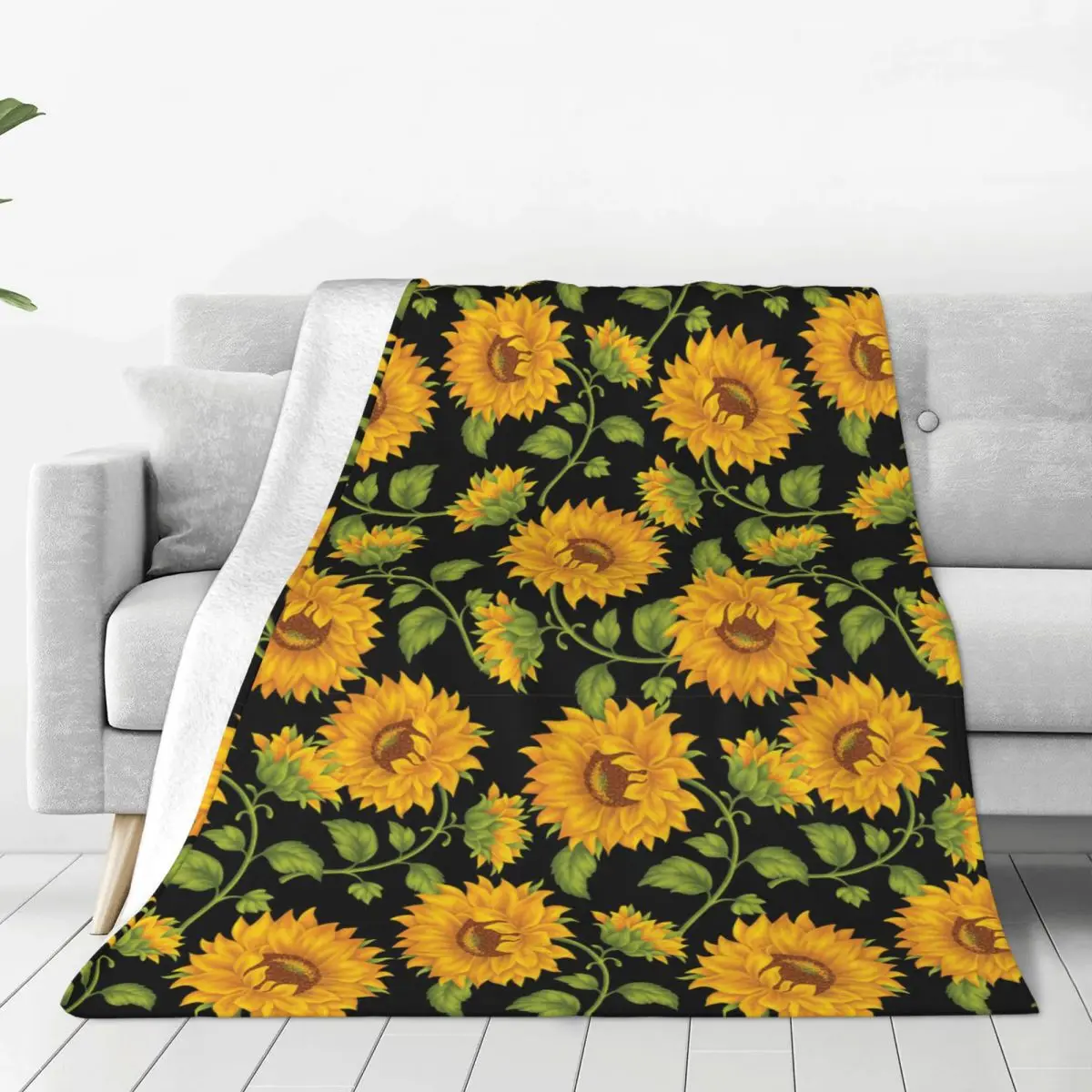 

Sunflowers Soft Fleece Throw Blanket Warm and Cozy for All Seasons Comfy Microfiber Blanket for Couch Sofa Bed 40"x30"