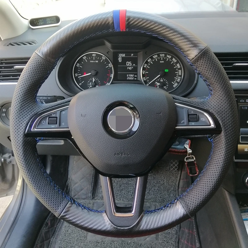 

Для Skoda Octavia 2017 Fabia 2016 2017 Rapid Spaceback 2016 Superb (3 Спицы), черное углеродное волокно