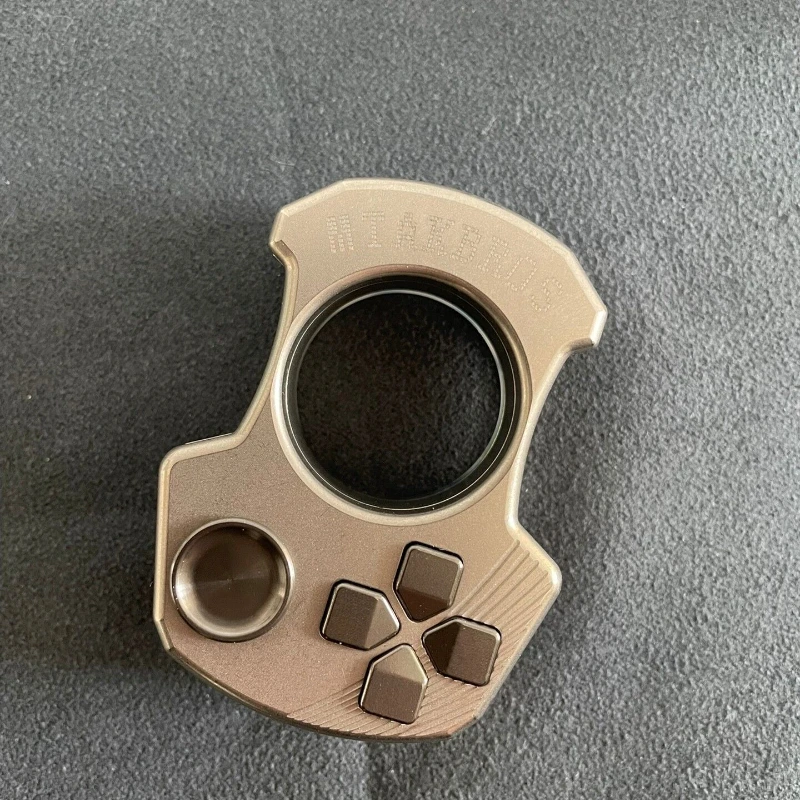 Second-Hand out-of-Print EDC Brass Knuckle Gamer Brass Knuckle Ppb Box with Complete Accessories