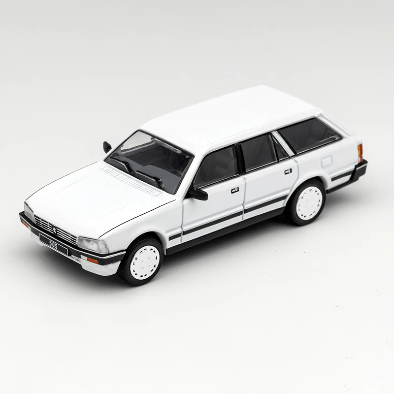 1:64 литая под давлением модель автомобиля из сплава игрушка Peugeot 505 SW ностальгия