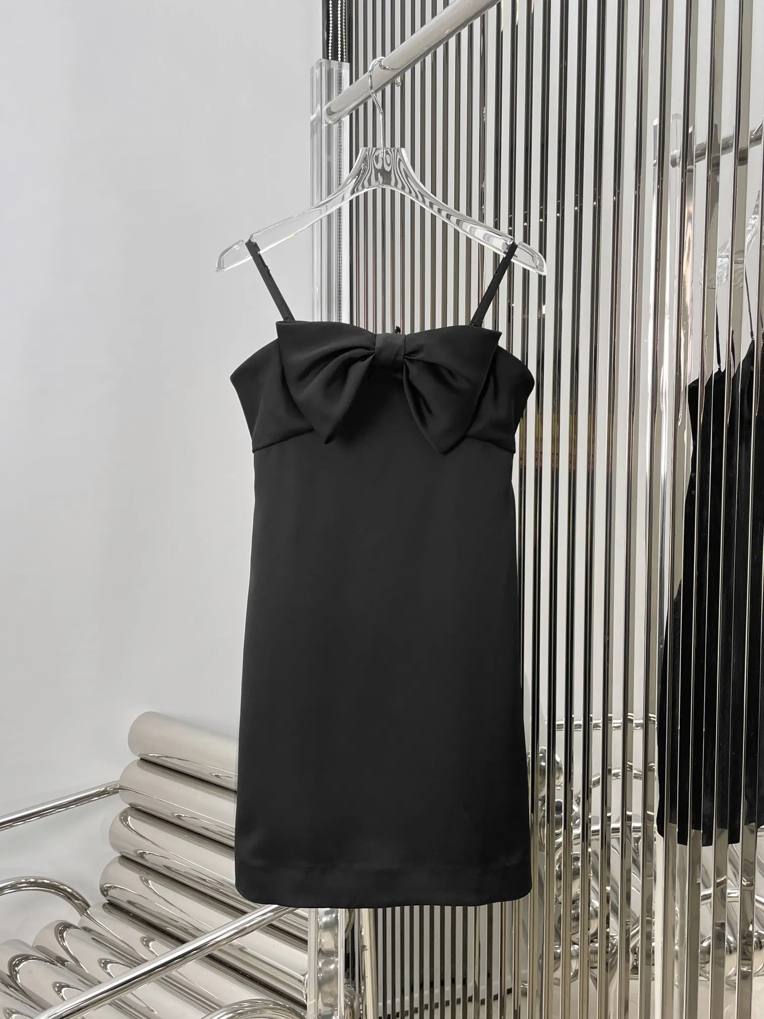 Bow strapless corset dress, classic black timeless look and wear