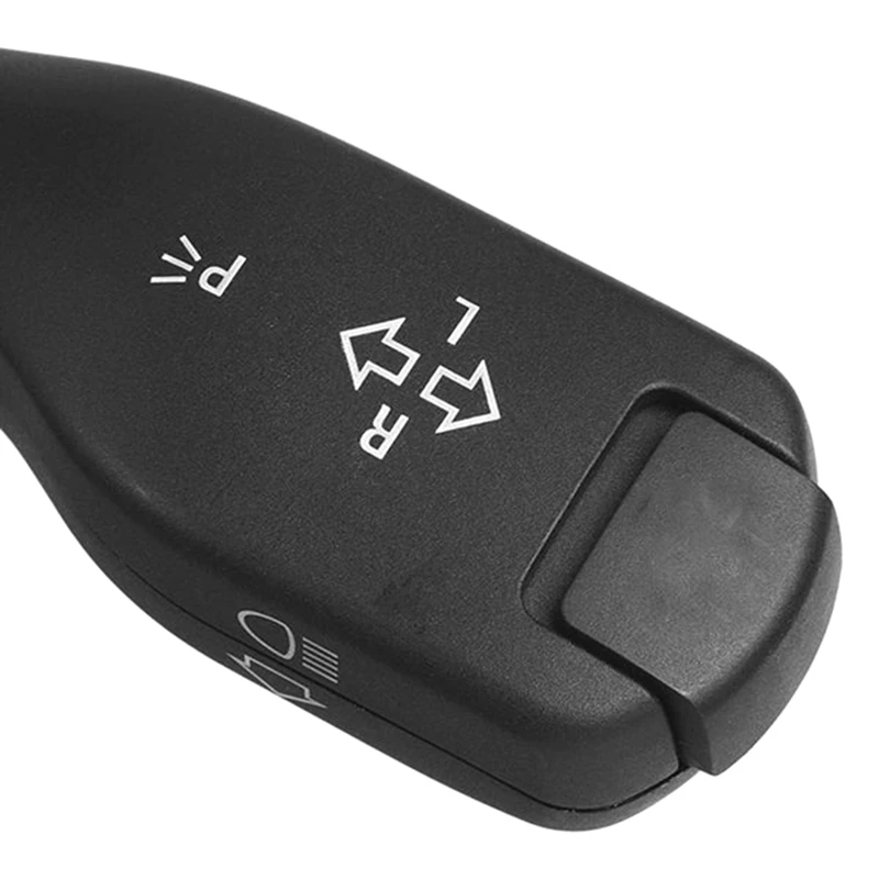 Переключатель поворотника хонда дио 27. Кнопка поворотника. Переключатель поворотов скутер suzuki. Переключатель ближний. Кнопка поворотника harley davidson.