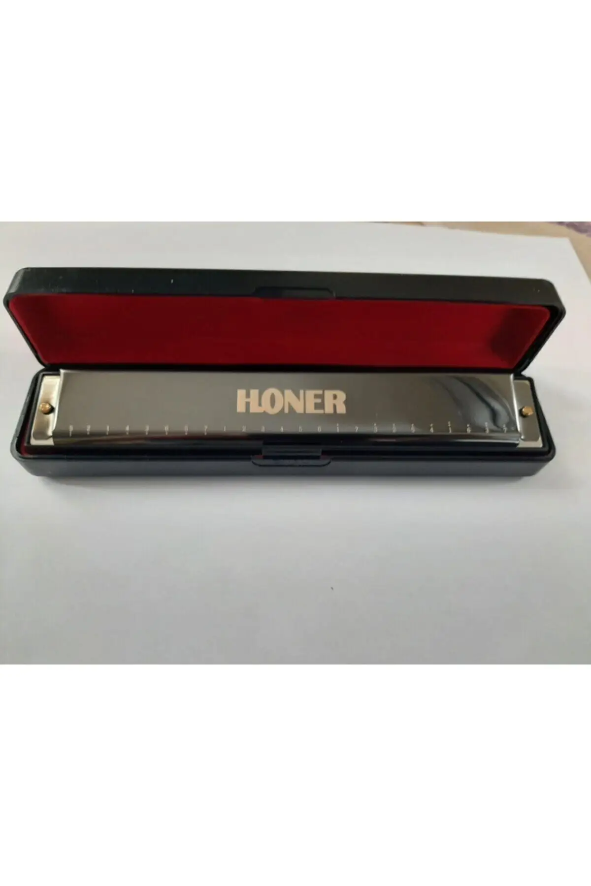 

Harmonica Instrument 24 Holes 2404