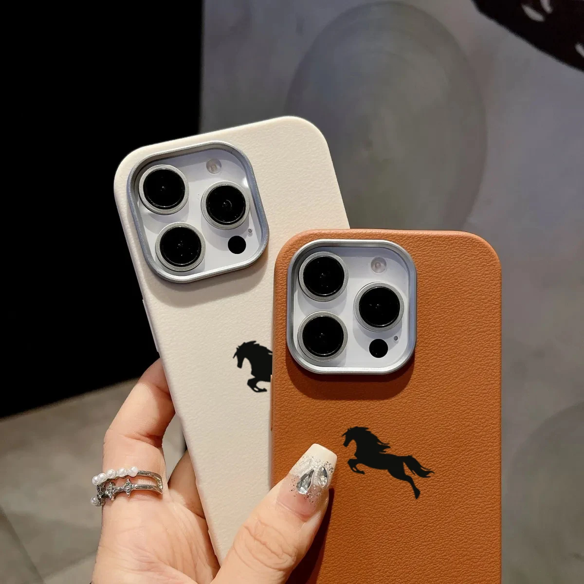 Фото Для iPhone 17 Pro Max Air Case Horse Чехол для телефона iPhone 16E 16 Plus 15 14 13 12 11 7 8 XS X XR Противоударный чехол-бампер Candy №4