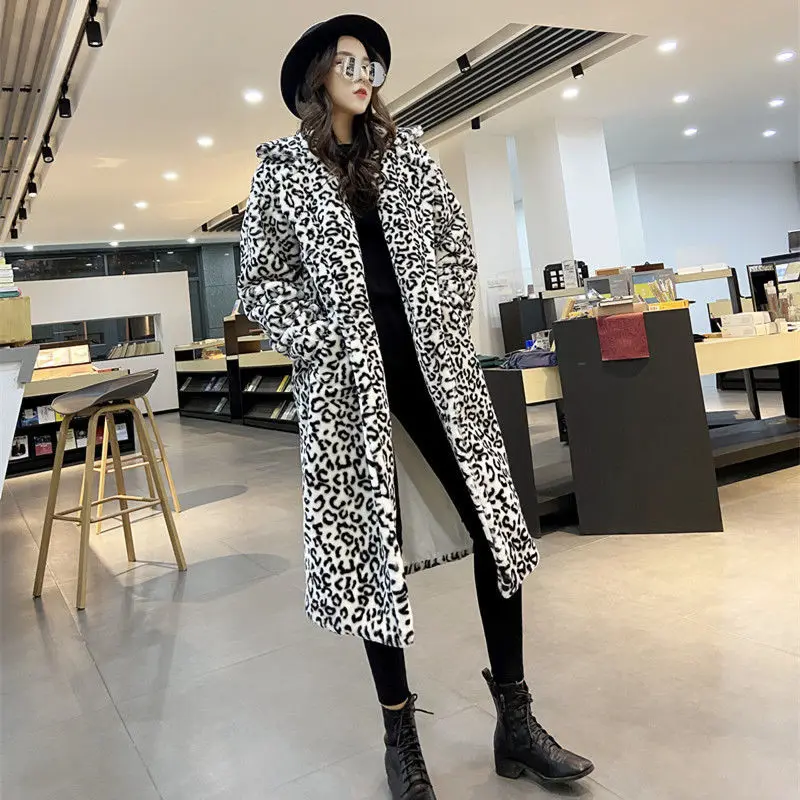 Leopard Print Faux Fur Long Coats for Women 2022 Winter Faux Rabbit Fur Plush Coats Fashion Warm High Street Fuzzy Outwear E726