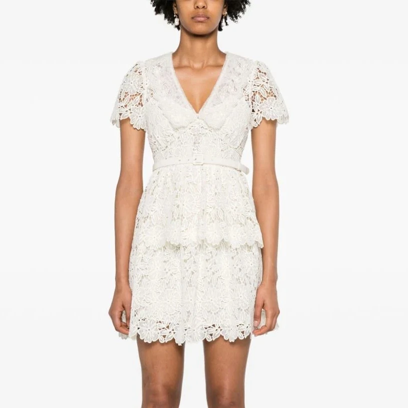 Высокое качество 2024 новинка лета белое платье цвета слоновой кости с короткими