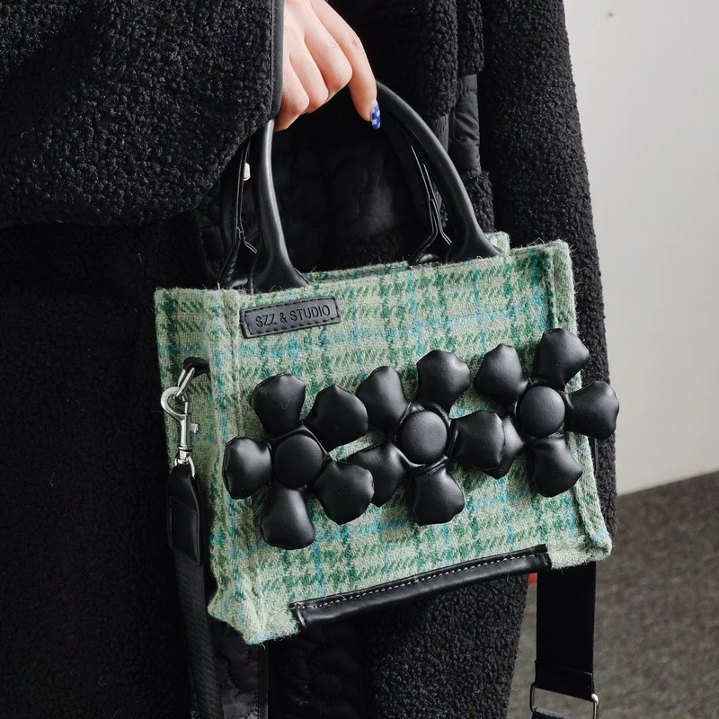 

Xiuya Womens Bag 2022 Trend Cool Square Small Tote Floral Ladies Handbag Woolen Plaid Messenger Bag Female Top Handle Pockets