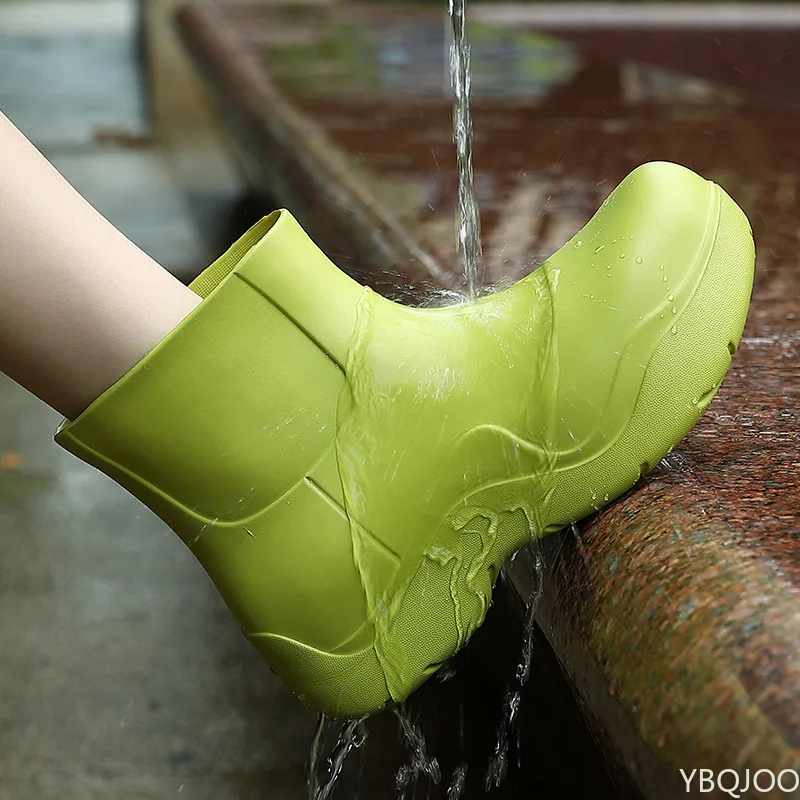 الفاخرة النساء احذية المطر 2022 جديد المطاط السيدات المشي عدم الانزلاق مقاوم للماء الكاحل أحذية المطر الترفيه سميكة أسفل قصيرة التمهيد