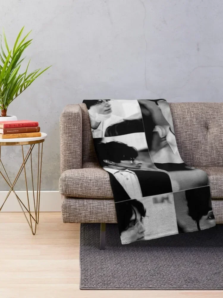 [Lee Dong Wook + очень странное] декоративное одеяло для дивана