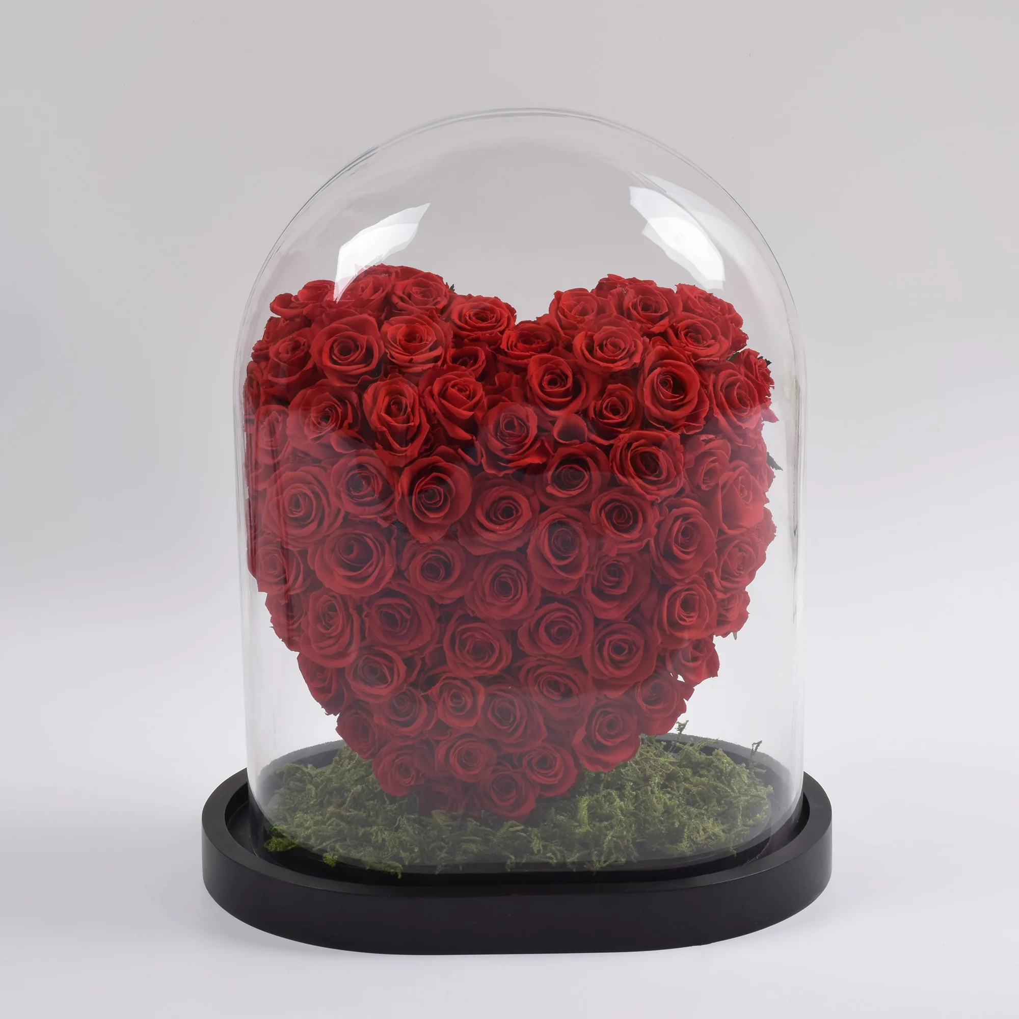 

Decorative Preserved Roses Flower in Oblate Flat Glass Dome for Celebration Valantine's Day Gift