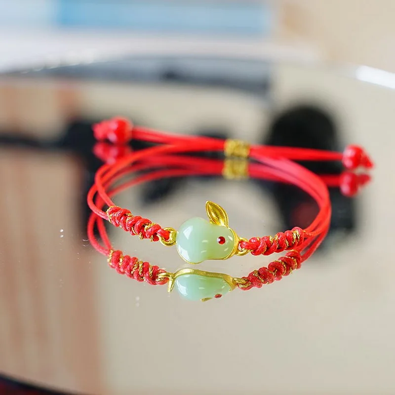 Купи New 2023 Chinese Style Cute Rabbit Charm Bracelets For Women Men Handmade Red Rope Cartoon Animal Bracelet Friendship Jewelry за 92 рублей в магазине AliExpress