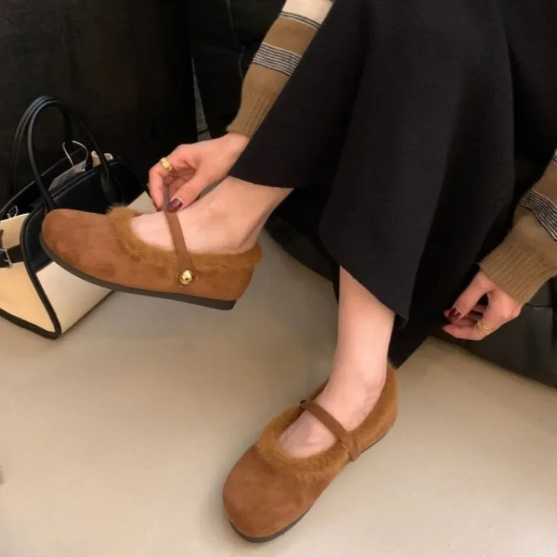 2024 новые женские туфли на плоской подошве с квадратным носком теплые плюшевые