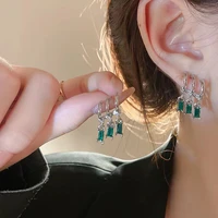 fashion claw ear rake shape green crystal stud earrings for women girls luxury silver color statement anniversary party jewelry