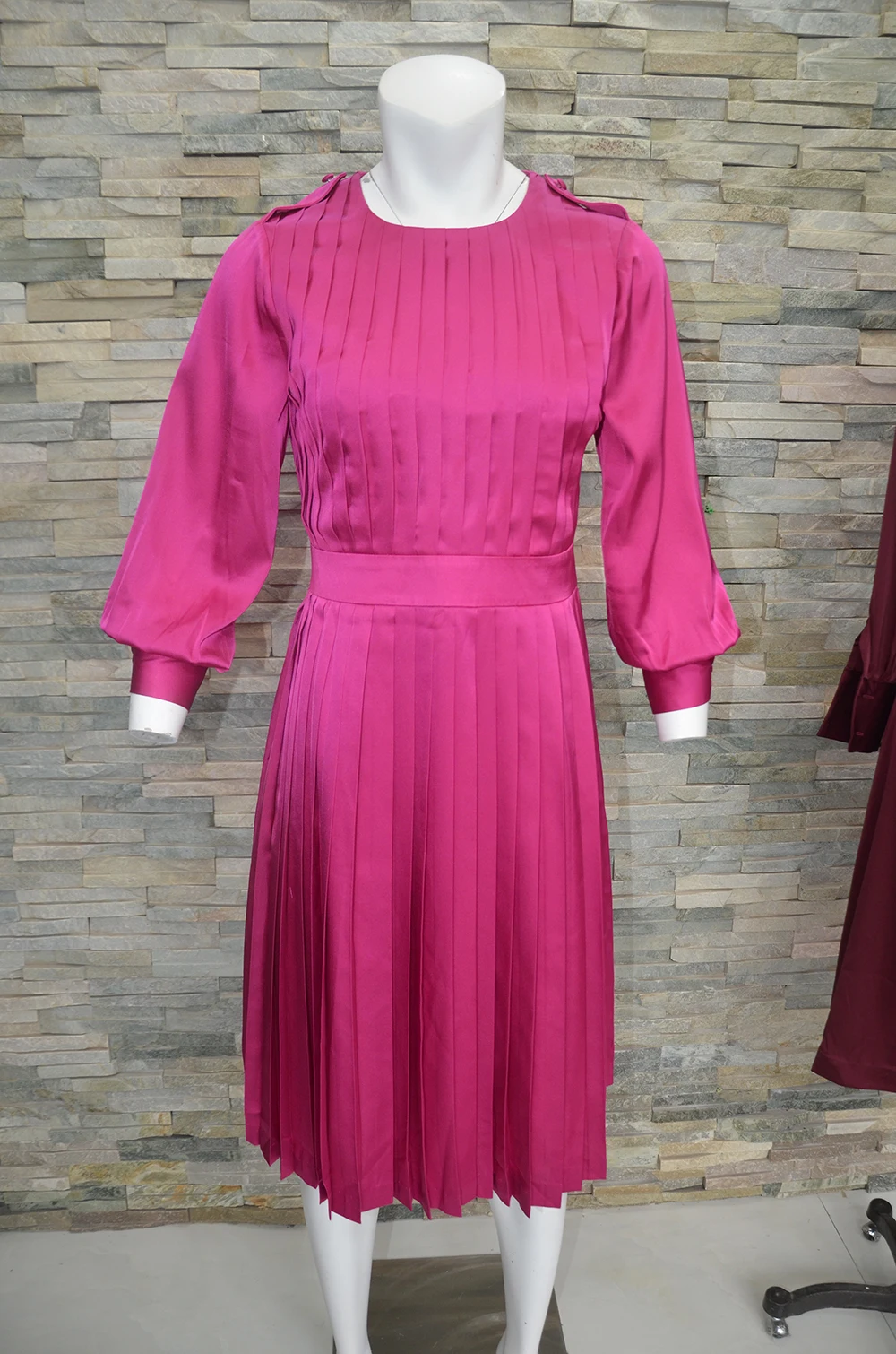 

Customized Fuchsia Loose Round Collar Medium Women's Dress